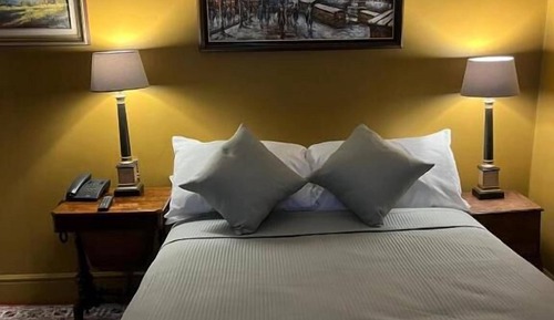 Habitación estándar doble, 1 cama doble, baño privado