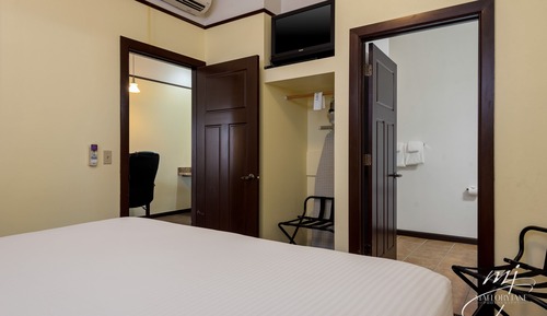 Buffalo River King Suite