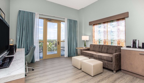 Suite estudio, 1 cama de matrimonio grande, balcón