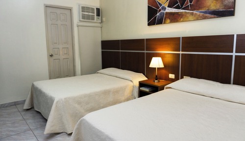 Habitación triple básica