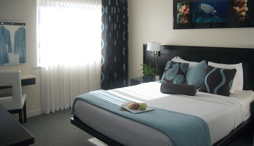 Suite (Aurora)