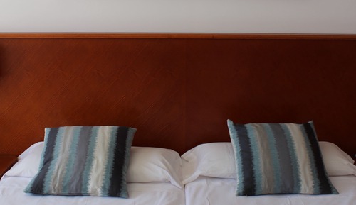 Habitación básica doble, 2 camas individuales