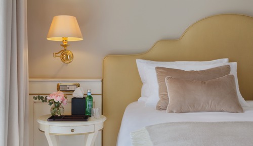 Deluxe Room & Gazebo at Remo Beach Club