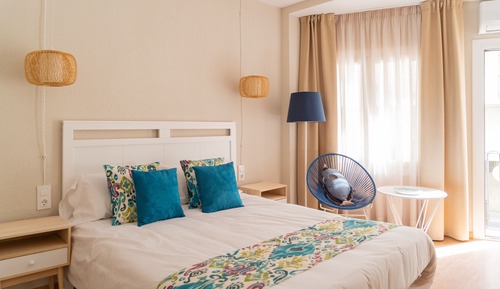 Habitación estándar con 2 camas individuales