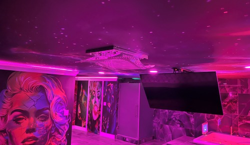 Habitación exclusiva, 1 cama de matrimonio grande, bañera de hidromasaje