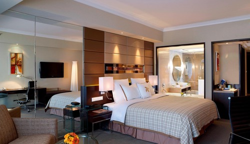 Habitación superior, 1 cama de matrimonio grande, vistas a la ciudad