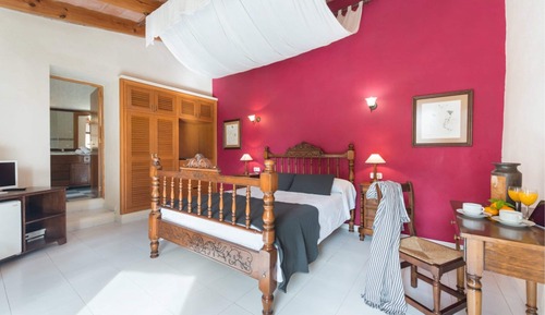 Habitación estándar con 1 cama doble o 2 individuales