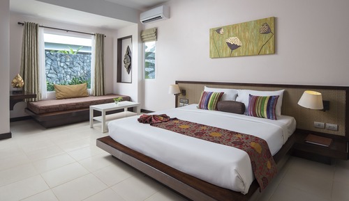 Jacuzzi Villa Pool Access