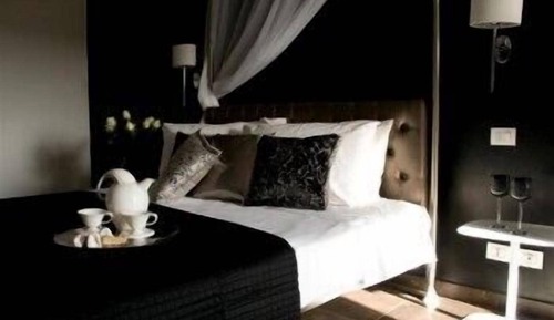 Estudio Deluxe, 1 cama de matrimonio, cocina básica, en una planta alta