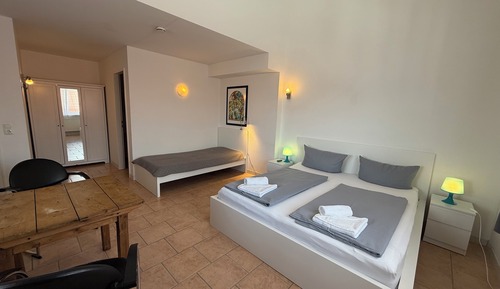 Habitación triple Confort, no fumadores