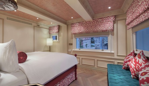 Suite (Hurrem Sultan Mansion)