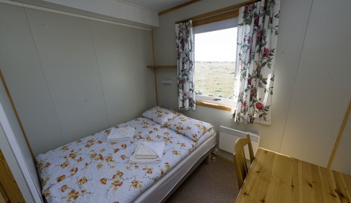 Habitación económica doble, 1 cama doble, baño privado (Small)