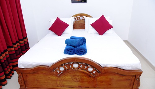 Habitación de lujo doble, 1 cama de matrimonio grande, vistas al jardín