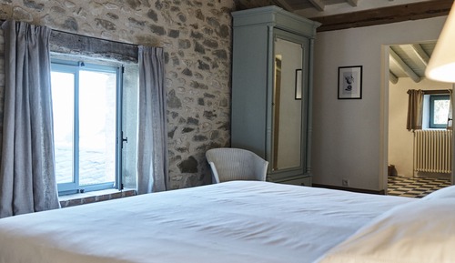 Habitación romántica con 1 cama doble o 2 individuales, baño privado (Chambre N°3)