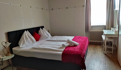 Habitación estándar doble, no fumadores, vistas a la montaña