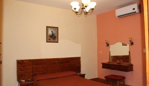 Habitación Business triple, varias habitaciones, no fumadores