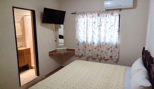 Habitación estándar, 1 cama de matrimonio grande