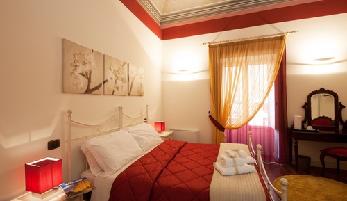 Habitación clásica con 1 cama doble o 2 individuales