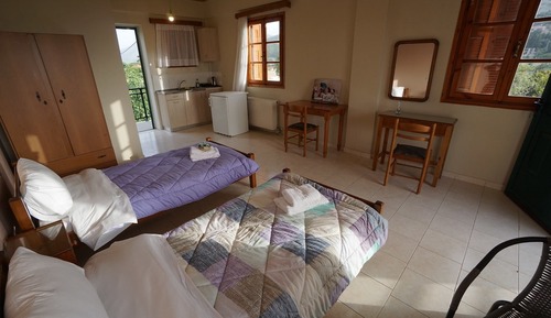 Habitación triple Confort (2)
