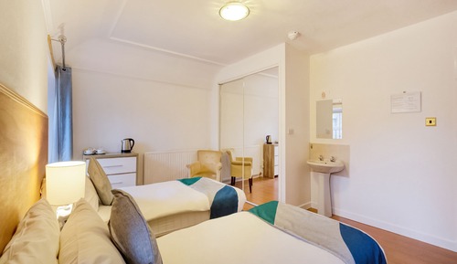 Habitación triple estándar, varias camas (Shared)