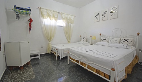 Habitación familiar, varias camas, no fumadores