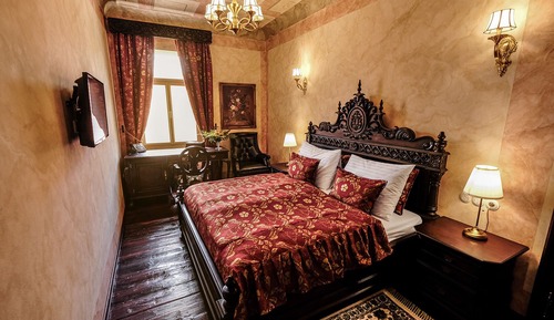Habitación (Deluxe King 201)