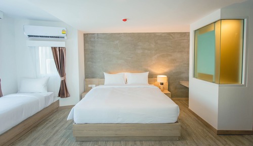 Habitación triple Deluxe, varias camas, no fumadores