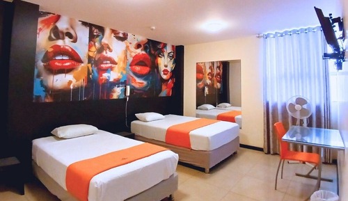 Habitación con 2 camas individuales