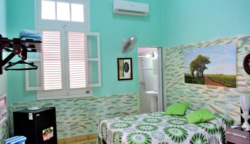 Habitación con 1 cama doble o 2 individuales