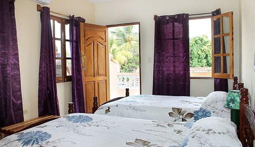 Habitación con 1 cama doble o 2 individuales