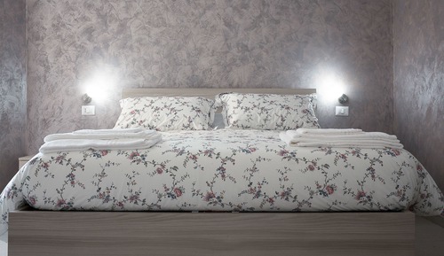 Habitación estándar doble, 1 cama de matrimonio, accesible para personas con discapacidad