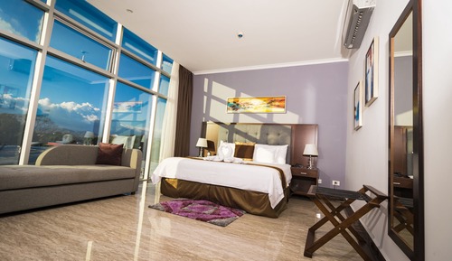 Habitación Deluxe, 1 cama de matrimonio grande, no fumadores, vistas a la montaña