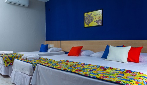 Habitación cuádruple, varias camas