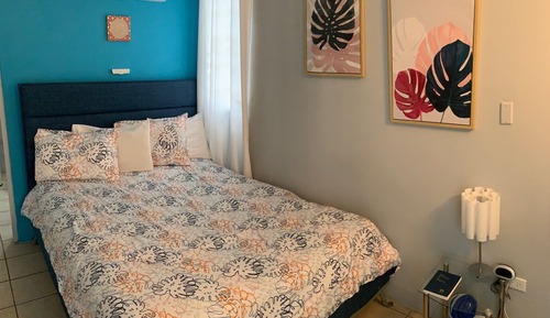 Habitación estándar, 1 cama de matrimonio, accesible para personas con discapacidad (Queen Handicap)