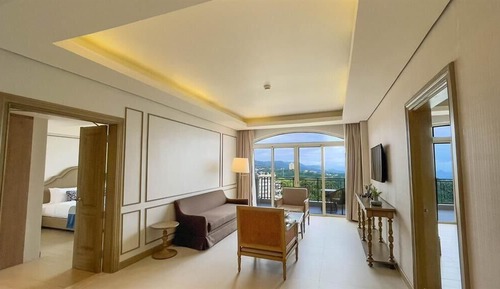 Suite familiar