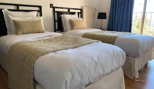 Habitación estándar con 2 camas individuales