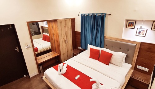 Habitación Deluxe doble, 1 cama de matrimonio, vistas al jardín