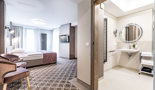 Habitación clásica con 1 cama doble o 2 individuales, no fumadores
