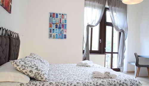 Apartamento Deluxe, 1 habitación, balcón, vistas a la ciudad