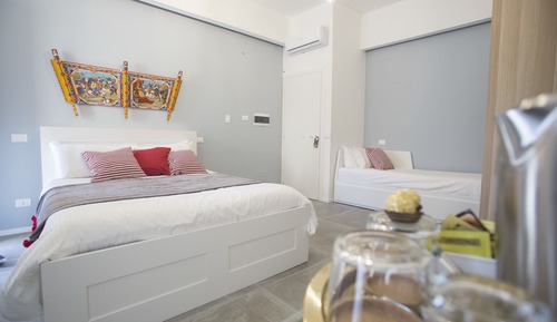 Habitación triple Deluxe, accesible para personas con discapacidad, vistas a la ciudad