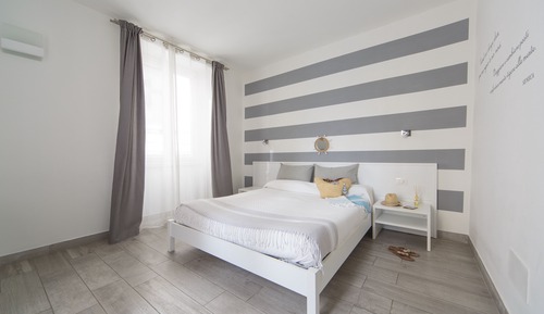 Habitación superior, 1 cama de matrimonio, no fumadores
