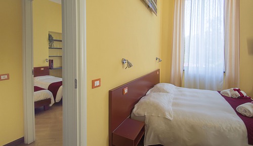 Habitación cuádruple familiar, balcón