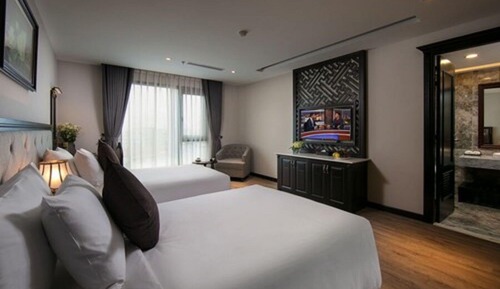 Habitación Premium con 1 cama doble o 2 individuales, vistas a la ciudad