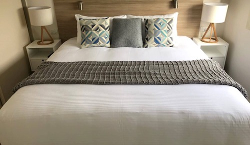 3-Bedroom Executive Riverfront Villa (Not Pet Friendly)
