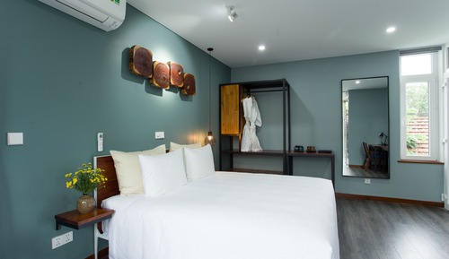 Suite Signature, 1 cama de matrimonio grande, bañera, vistas al jardín