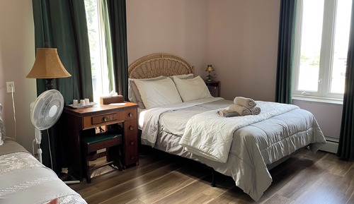 Habitación con 1 cama doble o 2 individuales