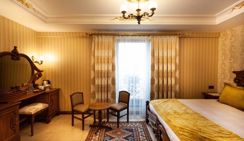 Habitación Royal doble, 1 cama de matrimonio grande, no fumadores, vistas a la ciudad