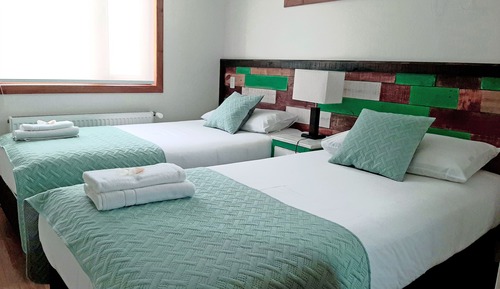 Habitación de diseño con 1 cama doble o 2 individuales, 1 habitación