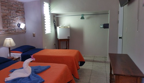 Habitación triple Confort, varias camas, no fumadores