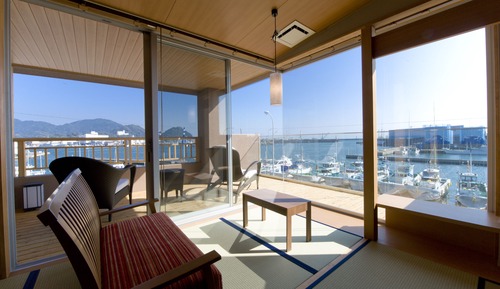 Habitación (Japanese Western Style, for 5 Guests)
